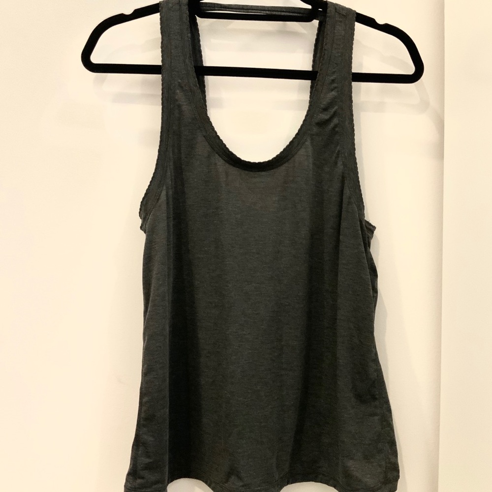 Lululemon Sz 4 Charcoal Open Back Tank